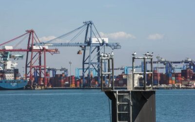 La quinta parte de la energía que consume actualmente el Puerto de Valencia  es de origen solar