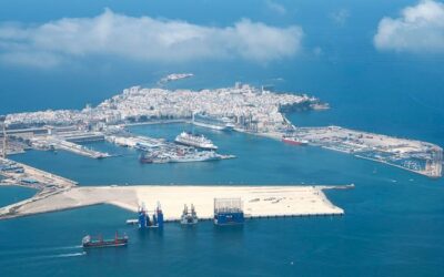 El Puerto de Cádiz supera los 3,4 millones de toneladas hasta agosto con un crecimiento del 5,5 %
