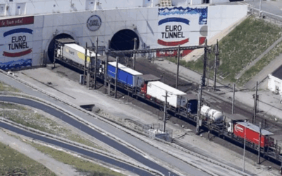 El Eurotunnel reduce el tráfico de camiones en agosto pero aumenta el de pasajeros