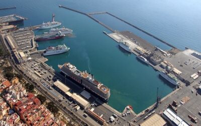 Los puertos de Almería elevan cerca de un 10% su tráfico durante el primer semestre