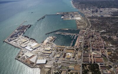 PortCastelló probará la degradación de plásticos en condiciones reales junto a la UJI