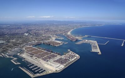 Valenciaport refuerza su estrategia de descarbonización con una nueva política ambiental y otra subestación eléctrica