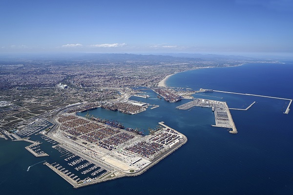 Valenciaport gana impulso en agosto en los tráficos de importación y exportación