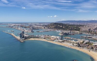 El Port de Barcelona crece un 1% hasta septiembre con el impulso de las importaciones y los vehículos