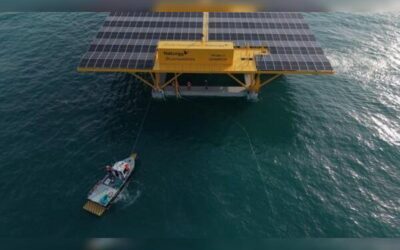 El Puerto de Valencia prueba el primer demostrador solar marino precomercial de España